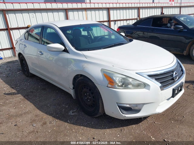 Nissan Altima 2.5 S 2015 1N4AL3AP9FC180178 Image 3