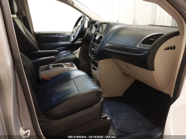 2C4RC1BG3ER314298 Chrysler Town & Country Touring