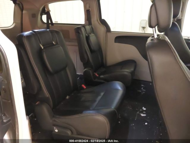 2C4RC1BG3ER314298 Chrysler Town & Country Touring