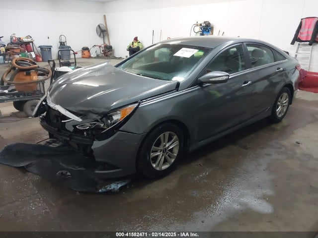 5NPEB4AC0EH938283 Hyundai SONATA GLS
