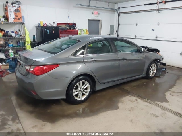 5NPEB4AC0EH938283 Hyundai SONATA GLS