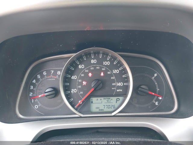 JTMWFREV6FJ039065 Toyota Rav4 Xle