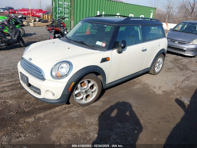 2012 MINI COOPER CLUBMAN WMWZF3C54CT189380 Photo 1