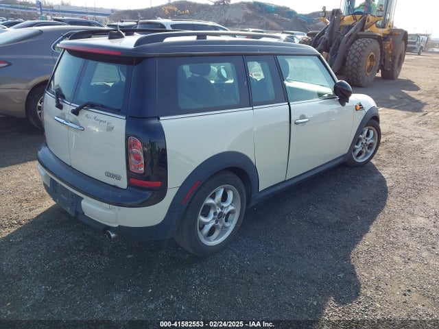 2012 MINI COOPER CLUBMAN WMWZF3C54CT189380 Photo 3