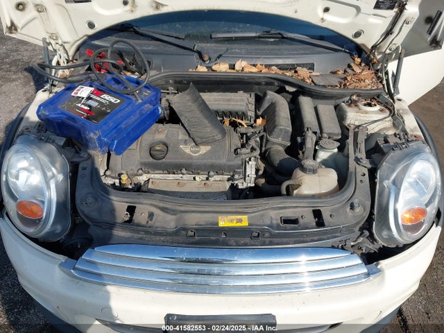 2012 MINI COOPER CLUBMAN WMWZF3C54CT189380 Photo 5