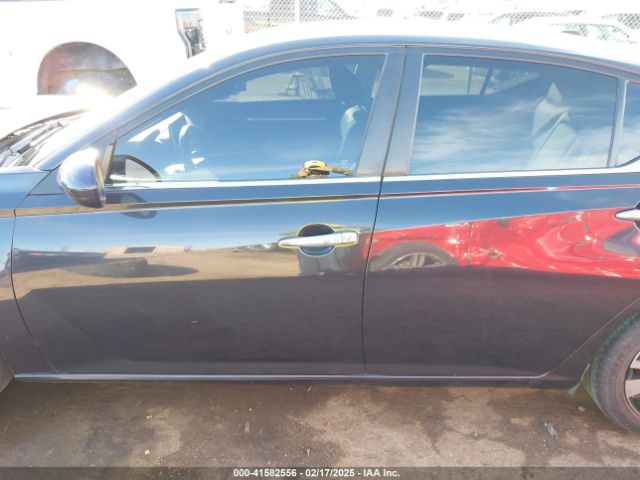 1N4BL4DV0MN326439 Nissan Altima Sv Fwd