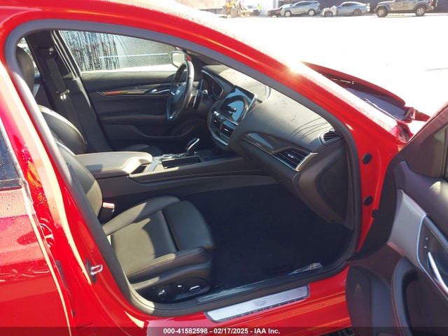 2021 CADILLAC CT5 1G6DU5RK3M0108242 Photo 4