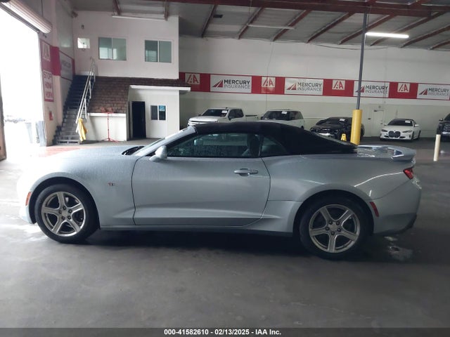 1G1FB3DX1J0130330 Chevrolet Camaro 1lt