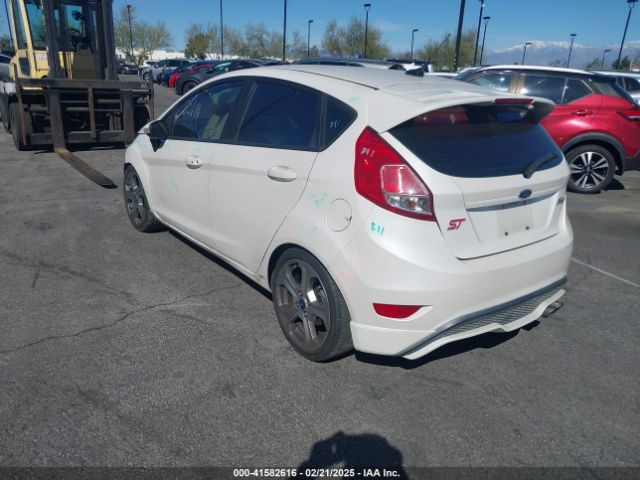 3FADP4GX2GM136067 Ford FIESTA ST