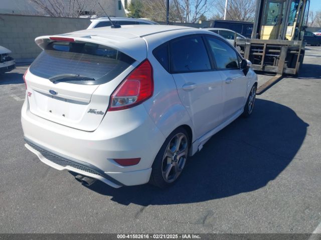 3FADP4GX2GM136067 Ford FIESTA ST