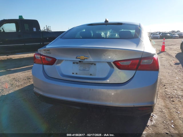 1G1ZB5ST9JF181340 Chevrolet Malibu 1ls