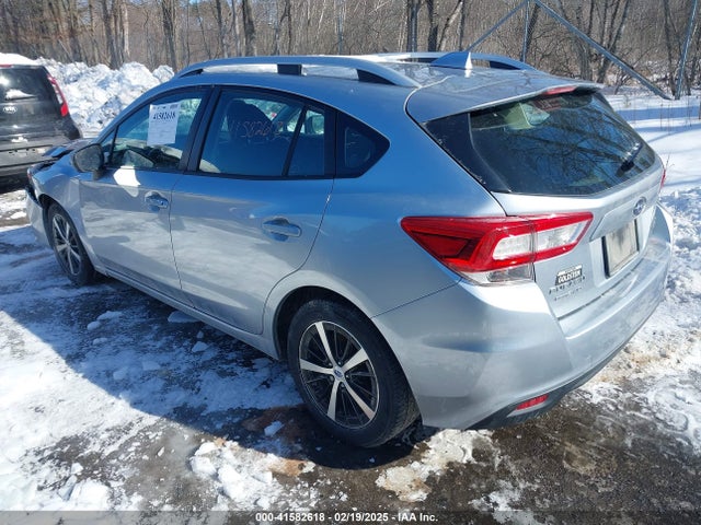 4S3GTAC67K3712213 Subaru Impreza 2.0i Premium