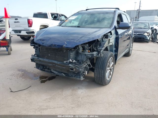 KM8SM4HF9HU179975 Hyundai Santa Fe Se