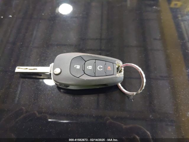 KL77LGE26RC204416 Chevrolet Trax Fwd 1rs