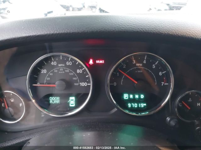 1C4BJWDG8JL869252 Jeep Wrangler Jk Unlimited Willy Wheeler W 4x4