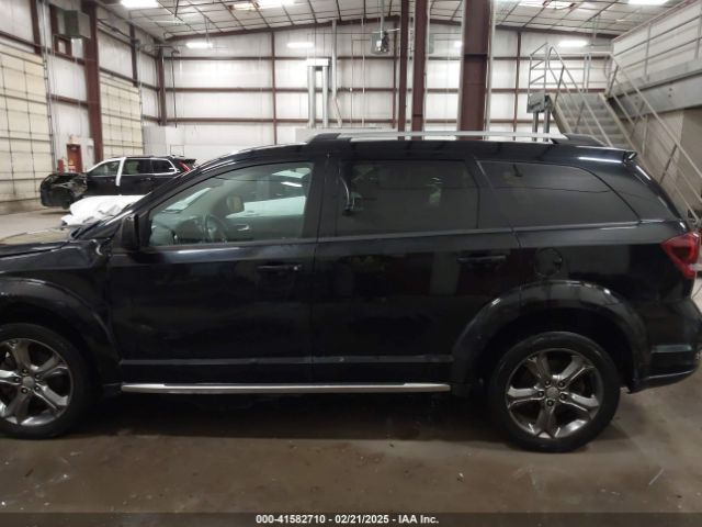 3C4PDCGG8FT740981 Dodge Journey Crossroad