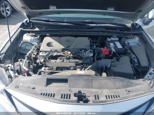 4T1C11AK8MU443460 Toyota CAMRY LE