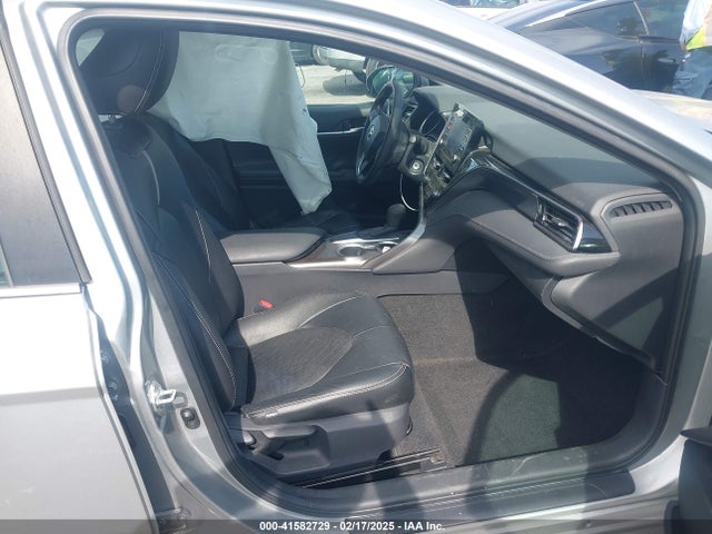 4T1C11AK8MU443460 Toyota CAMRY LE