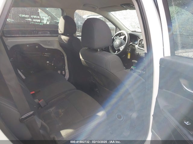 5XYPG4A50LG670271 KIA Sorento 3.3l Lx