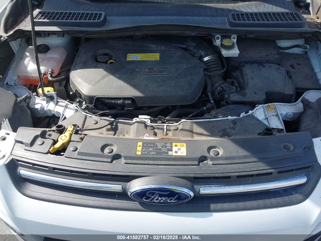 1FMCU9GX0EUD05633 Ford ESCAPE SE