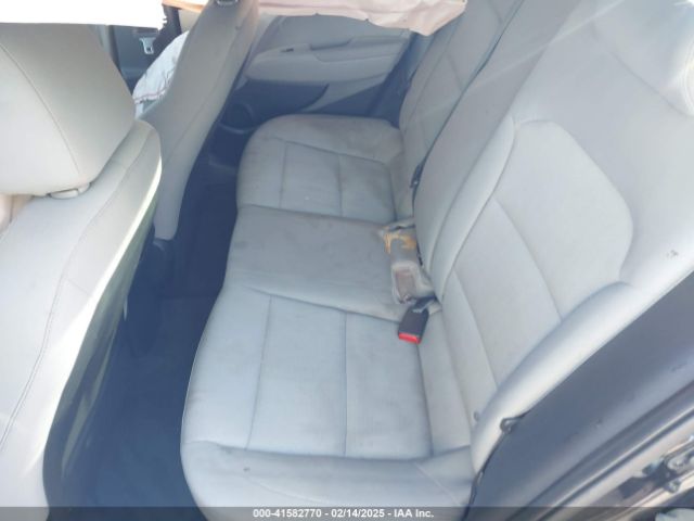5NPD84LF6HH016977 Hyundai ELANTRA SE