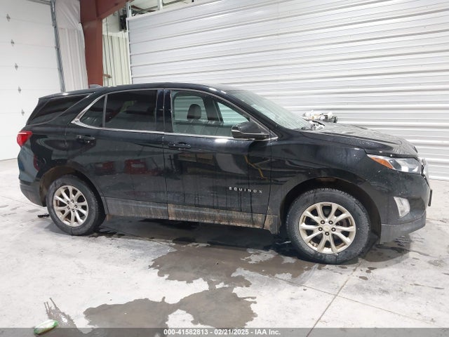 Chevrolet EQUINOX LT 2018 2GNAXSEV2J6111892 Image 13