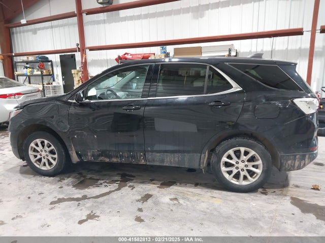 Chevrolet EQUINOX LT 2018 2GNAXSEV2J6111892 Image 14