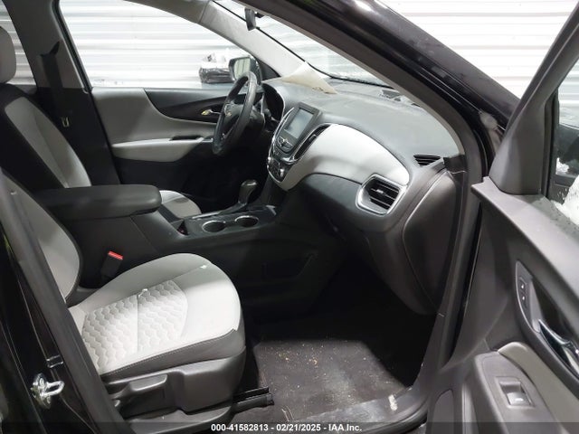 Chevrolet EQUINOX LT 2018 2GNAXSEV2J6111892 Image 5
