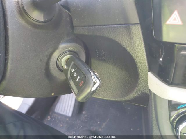 5YFBURHE8GP483951 Toyota Corolla Le Plus