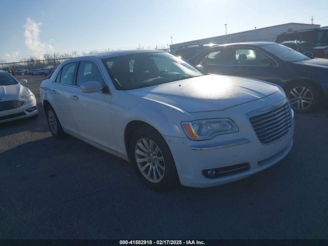 2013 CHRYSLER 300 2C3CCAAG1DH708253 Photo 0