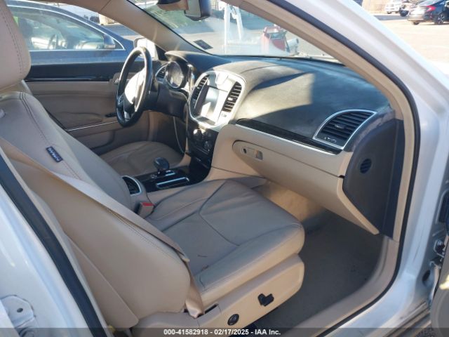 2013 CHRYSLER 300 2C3CCAAG1DH708253 Photo 4