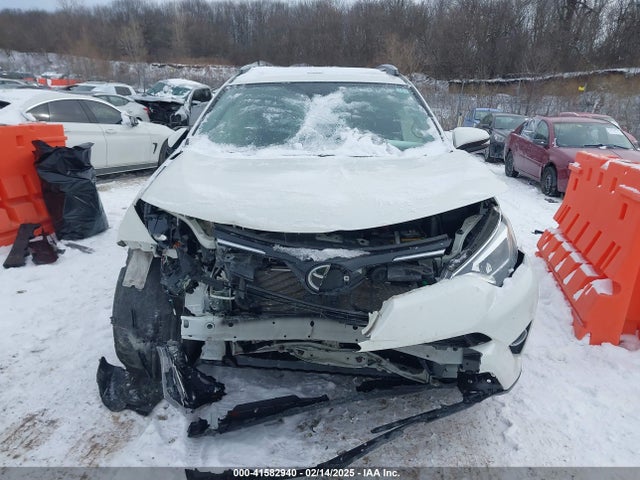 JTMDFREV8JJ256309 Toyota Rav4 Limited