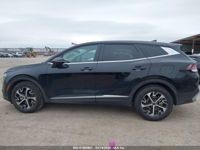 5XYK33DF8RG207260 KIA Sportage Ex