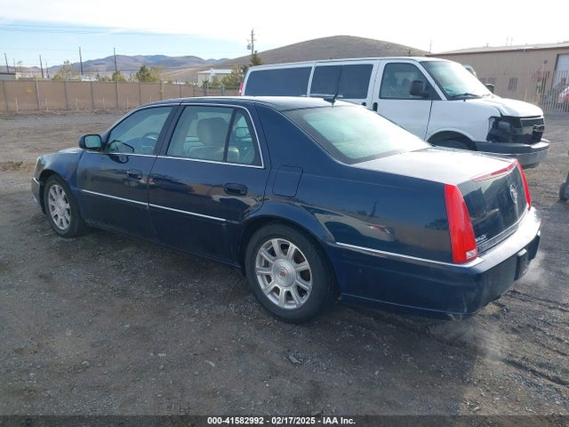 2008 CADILLAC DTS 1G6KD57Y18U193093 Photo 2