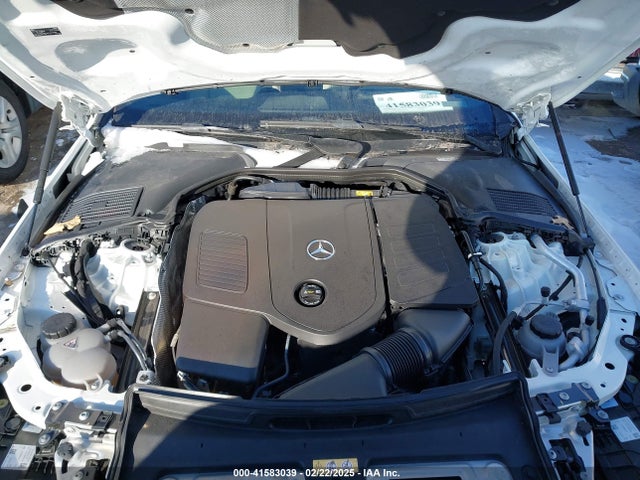 W1KAF4GB4PR070193 Mercedes-Benz m254