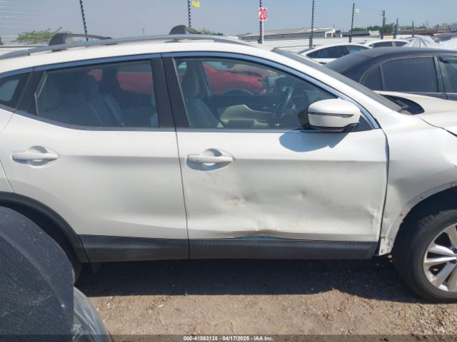 JN1BJ1CP1KW530470 Nissan Rogue Sport Sv