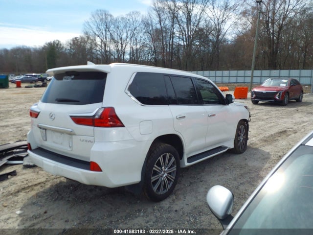 JTJHY7AXXG4194696 Lexus LX 570