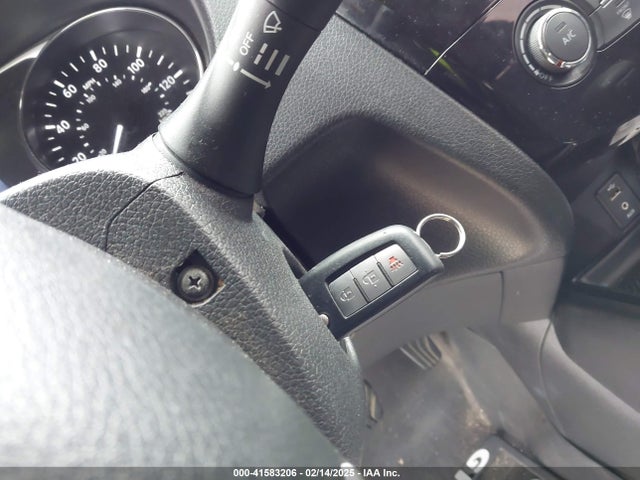 Nissan ROGUE S 2014 5N1AT2MT2EC786557 Image 11