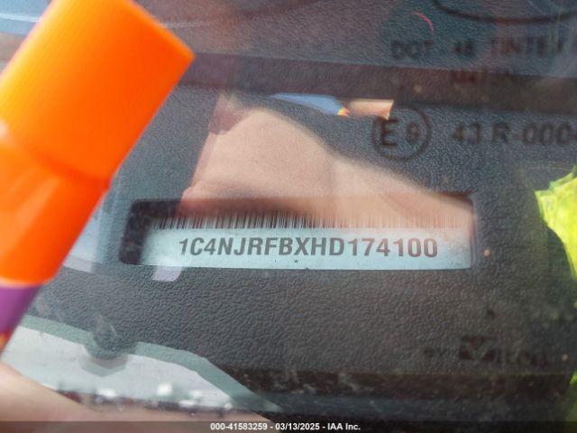 1C4NJRFBXHD174100 Jeep Patriot Latitude 4x4