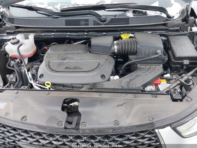 Chrysler Pacifica Touring L 2024 2C4RC1BGXRR172277 Image 10