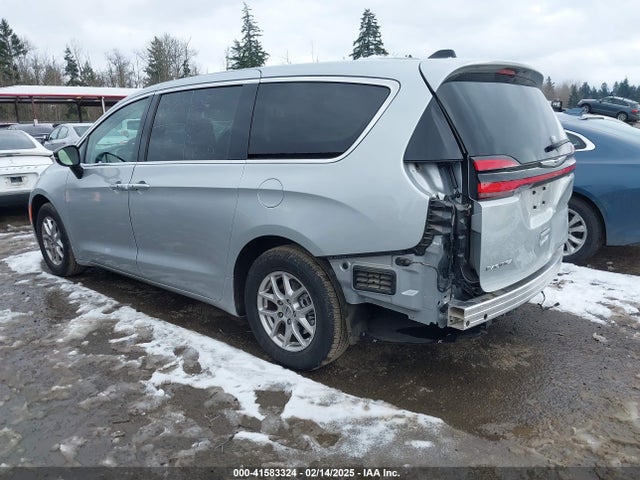 Chrysler Pacifica Touring L 2024 2C4RC1BGXRR172277 Image 3