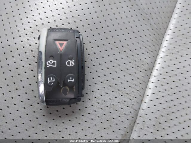 2009 JAGUAR XF SAJWA06B39HR24108 Photo 10