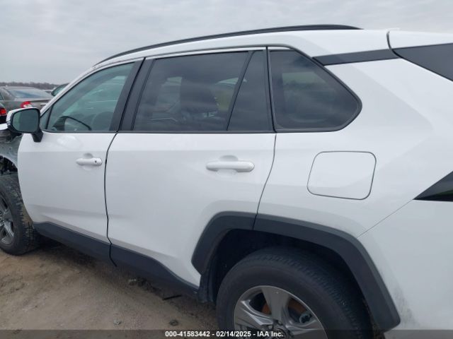2T3W1RFV1RC263820 Toyota Rav4 Xle