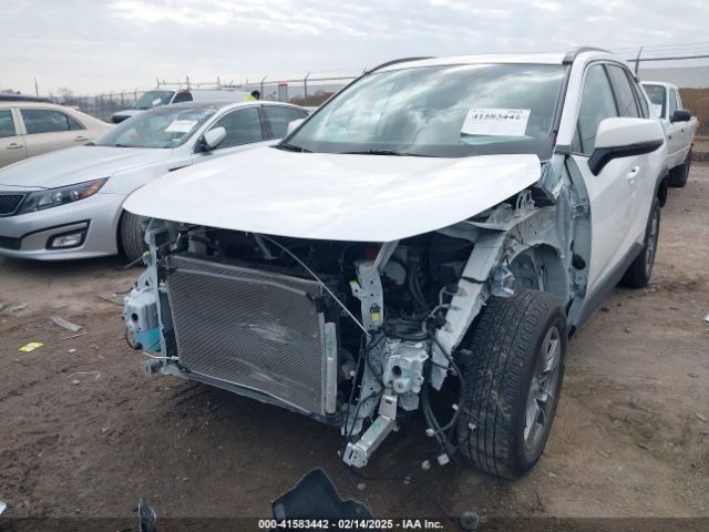 2T3W1RFV1RC263820 Toyota Rav4 Xle