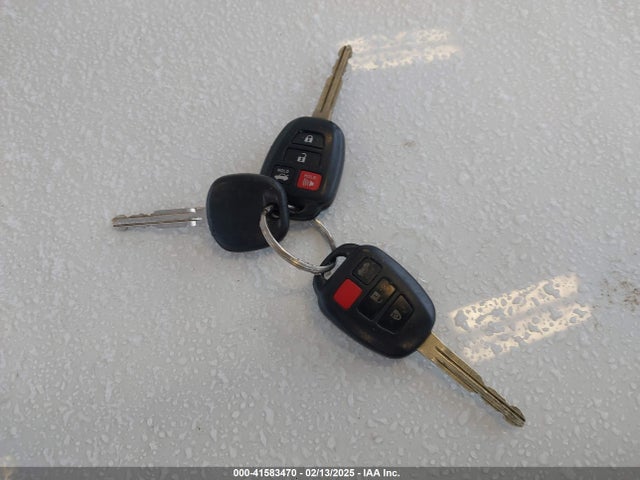 Toyota COROLLA LE 2015 2T1BURHE0FC480413 Image 11