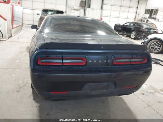 2C3CDZBT1KH512060 Dodge Challenger R/t