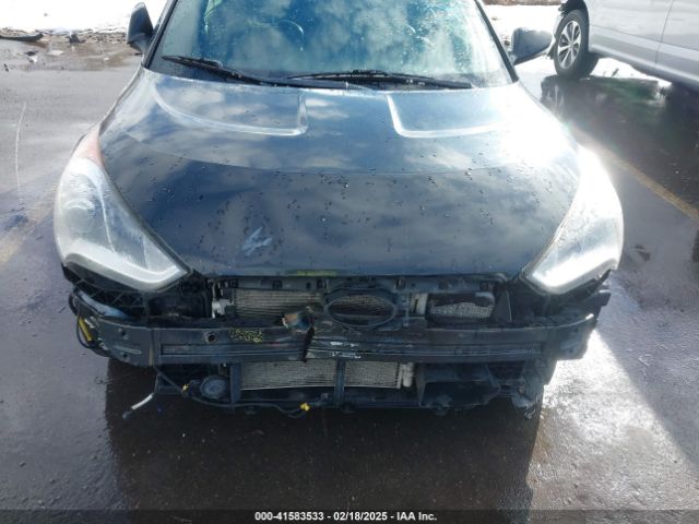 KMHTC6AE9GU255472 Hyundai Veloster Turbo