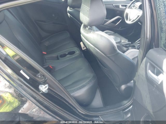 KMHTC6AE9GU255472 Hyundai Veloster Turbo