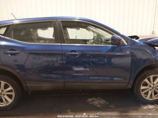 JN1BJ1CR3KW340350 Nissan Rogue Sport S