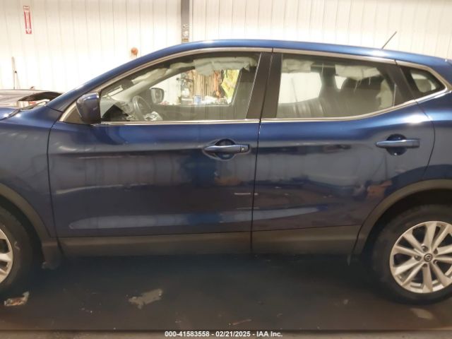 JN1BJ1CR3KW340350 Nissan Rogue Sport S